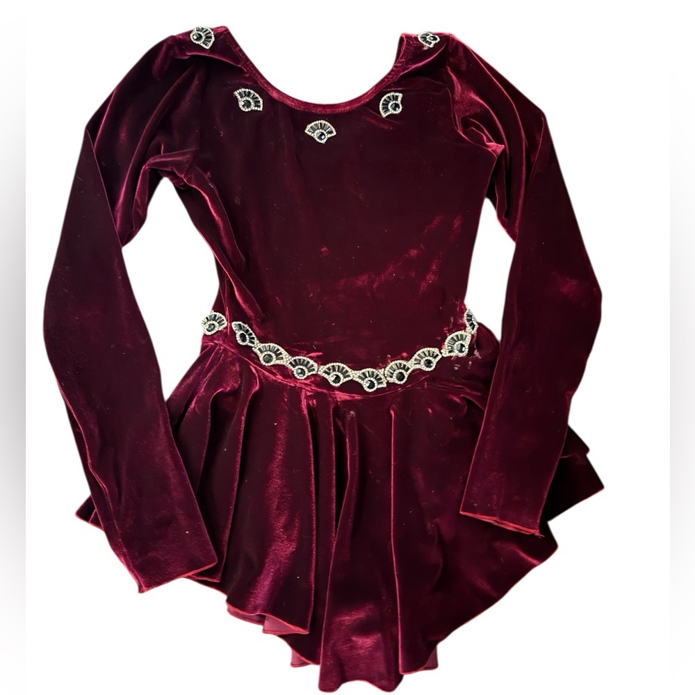 Duck Crossing Figure Skate Dress, Burgundy Velvet, Embellishments, sz adult S
